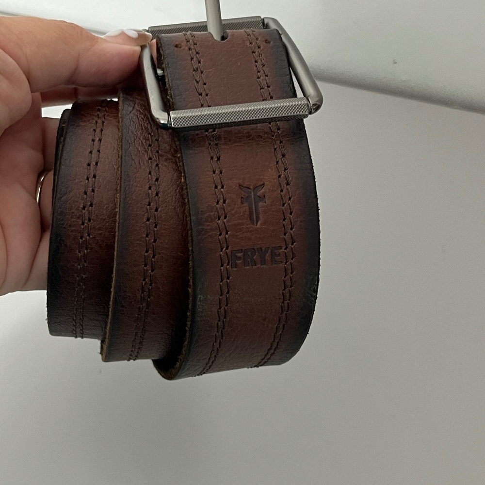 Frye Leather Belt Mens 32 Brown Distressed Double Stitch 34DC068C